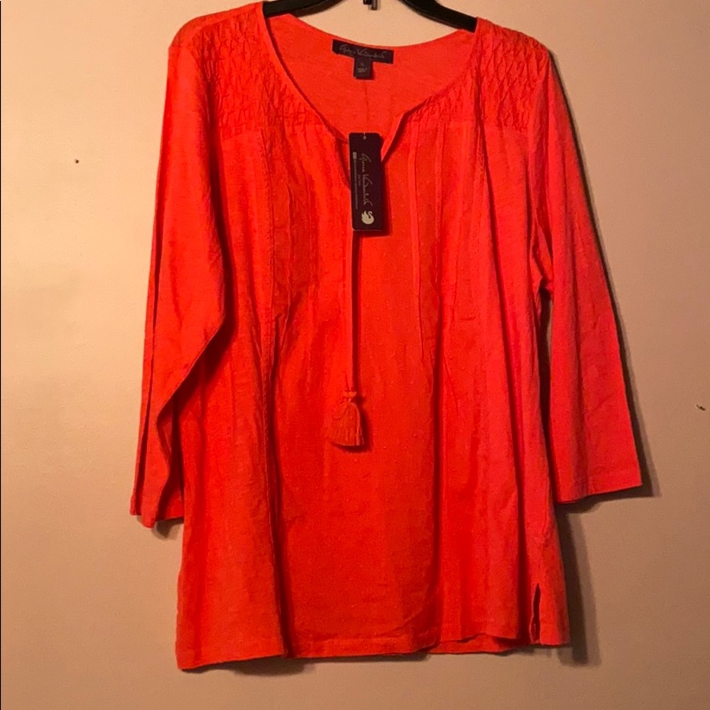 Gloria Vanderbilt long sleeve blouse